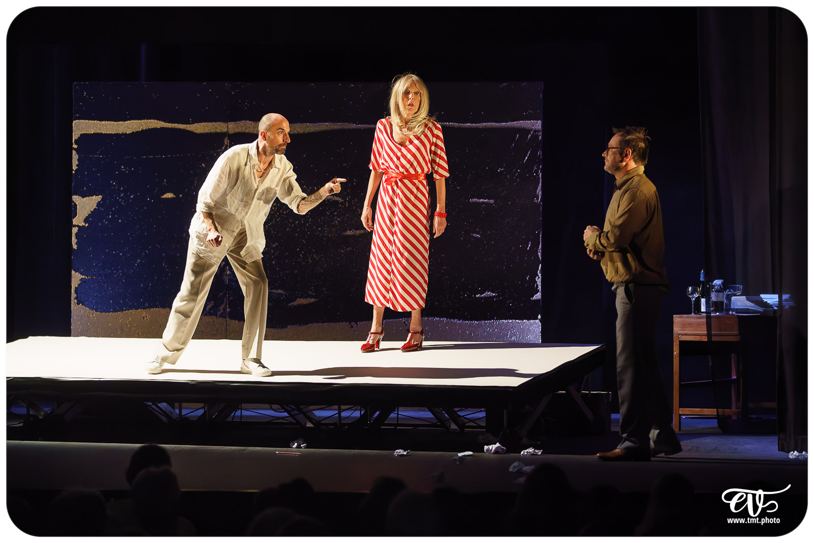 HISTOIRE D'AMOUR (DERNIERS CHAPÎTRES) - CIE LE TALON ROUGE